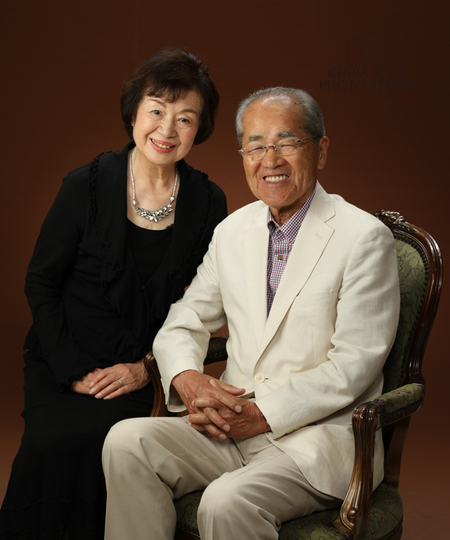 ファミリー記念写真撮影例(夫婦)千葉そごう写真館
