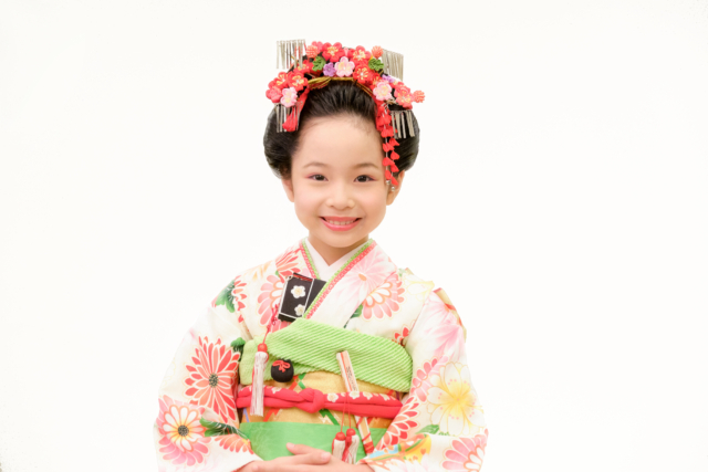 祝ご成人 新日本髪で華やかに 千葉そごう写真館 祝ご成人 新日本髪で華やかに 千葉そごう写真館