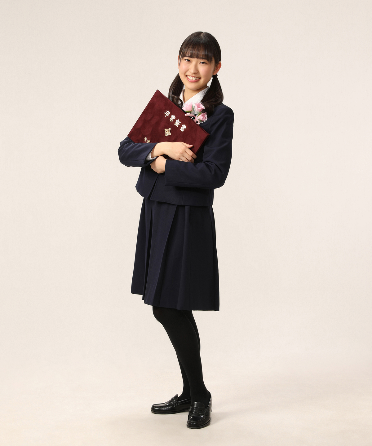 卒業式記念写真撮影例(女の子制服)横浜そごう写真館